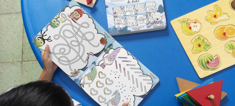 Kreatywne Szlaczki vs Tradycyjne Przerywane Linie